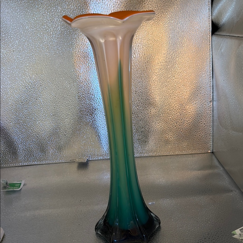 Vintage Elegant Ombre Art Glass Vase